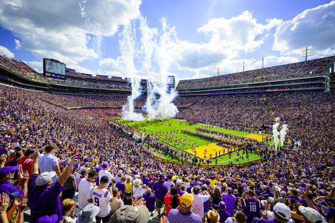 LSU quarterback commit, LSU, Bryce Underwood, NIL, quarterback