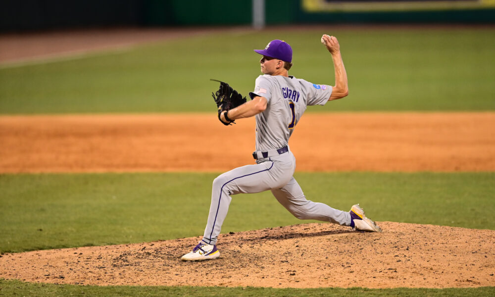 LSU baseball freshman pitcher, Gavin Guidry, Men's College World Series, pitcher