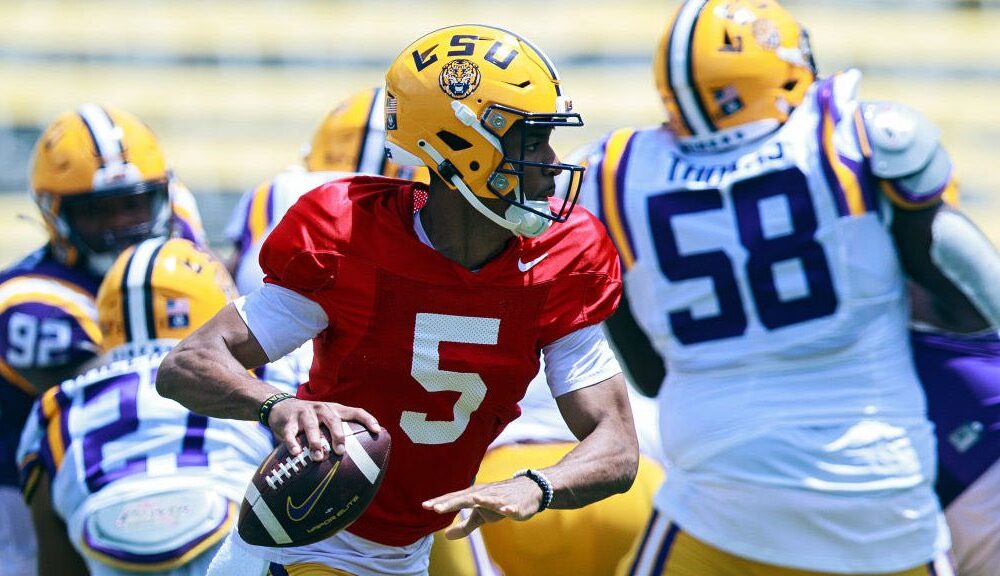 LSU quarterback Jayden Daniels, LSU, quarterback, Brian Kelly, ReliaQuest Bowl