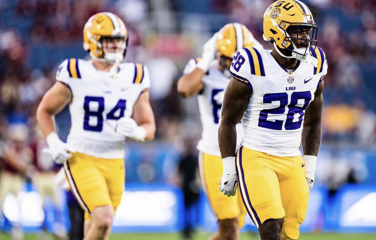 coach Brian Kelly, LSU football, recruiting, freshmen, 2023