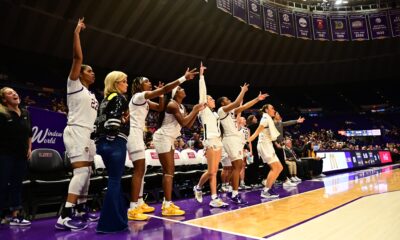 LSU women's basketball, Kim Mulkey, locker room, 2023