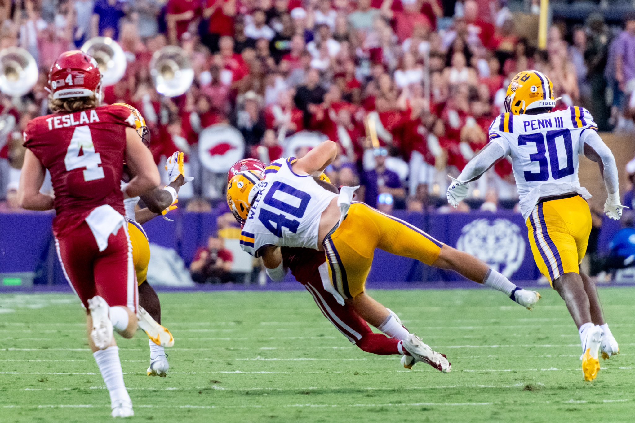 LSU football linebacker Whit Weeks, linebacker, LSU football, Brian Kelly, freshman