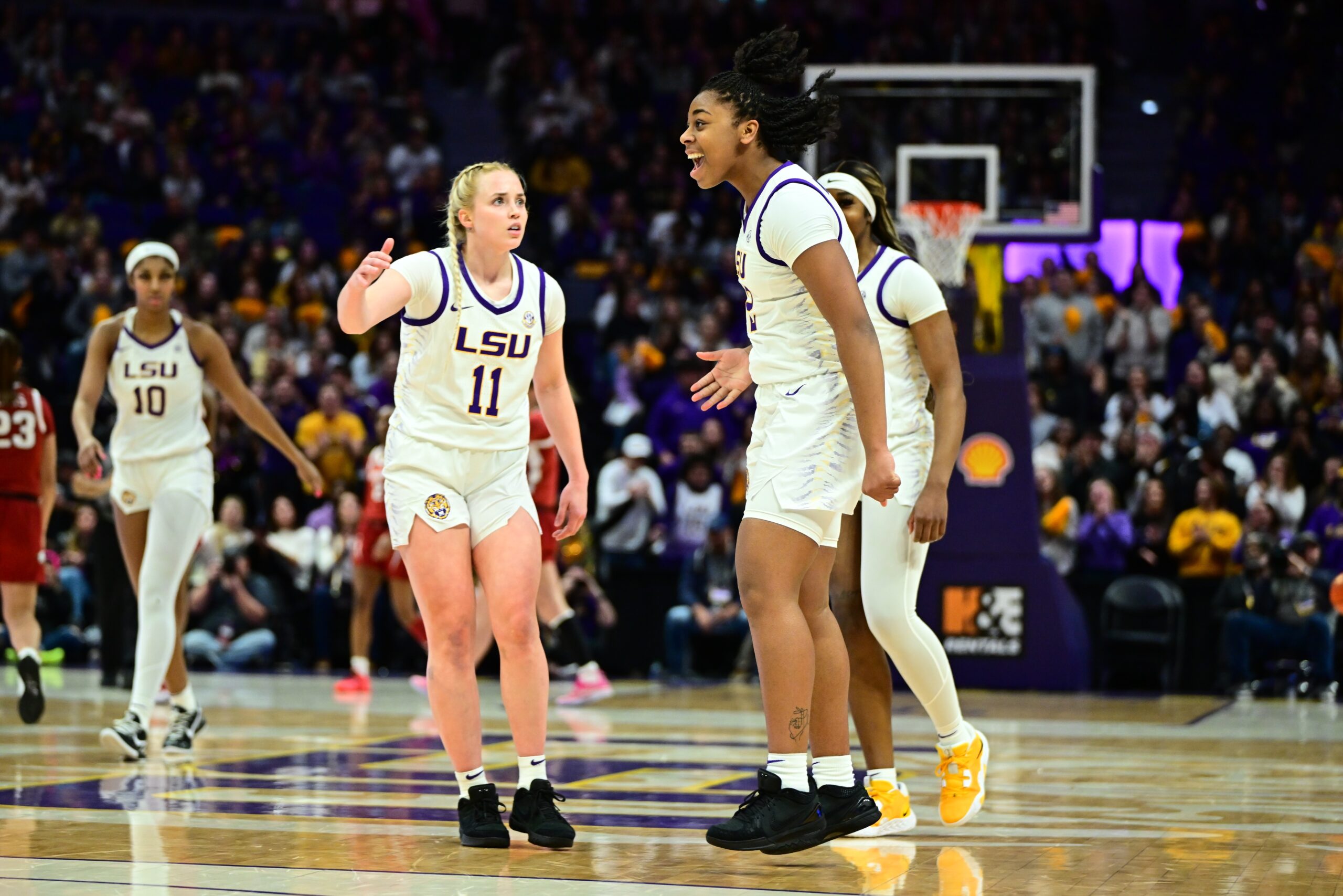 LSU women's basketball, LSU, Kim Mulkey, South Carolina, underdog