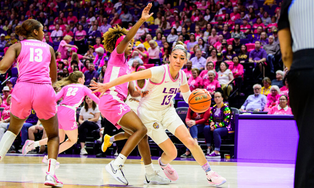 LSU coach Kim Mulkey, LSU, 2024, Texas A&M, lineup