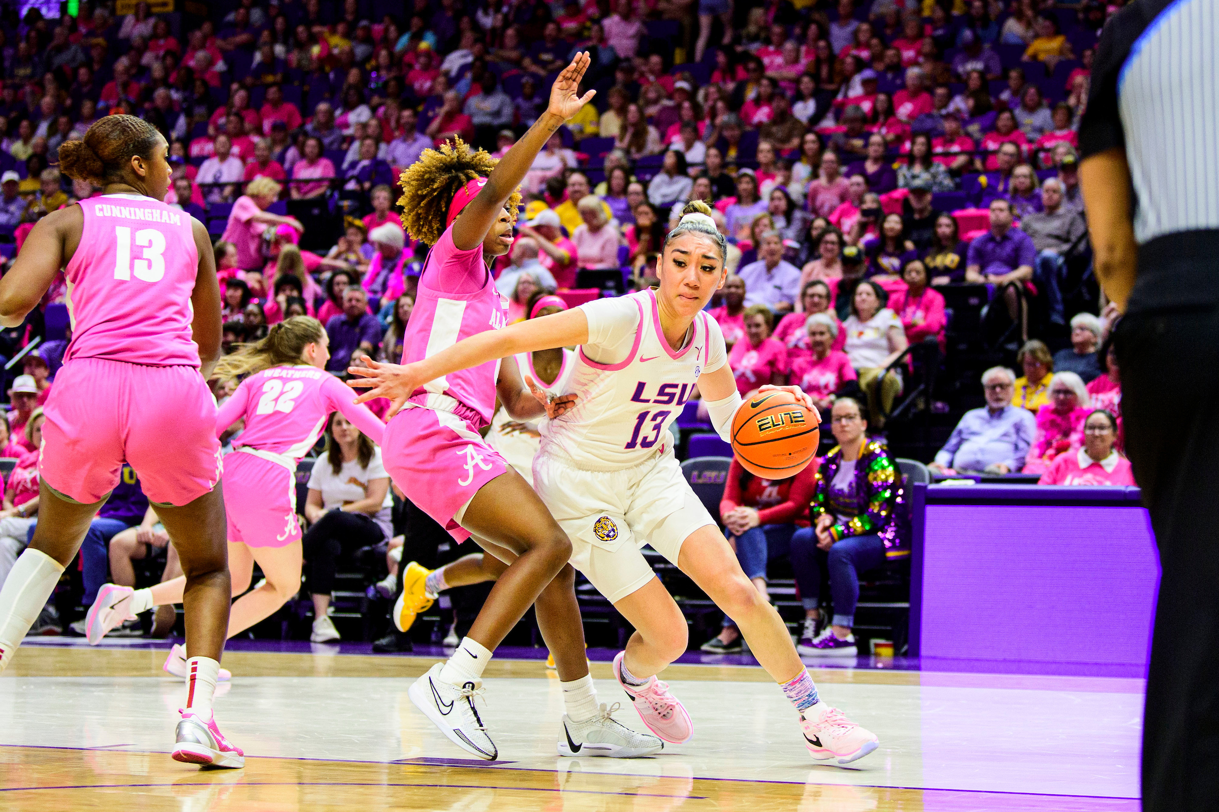 LSU coach Kim Mulkey, LSU, 2024, Texas A&M, lineup