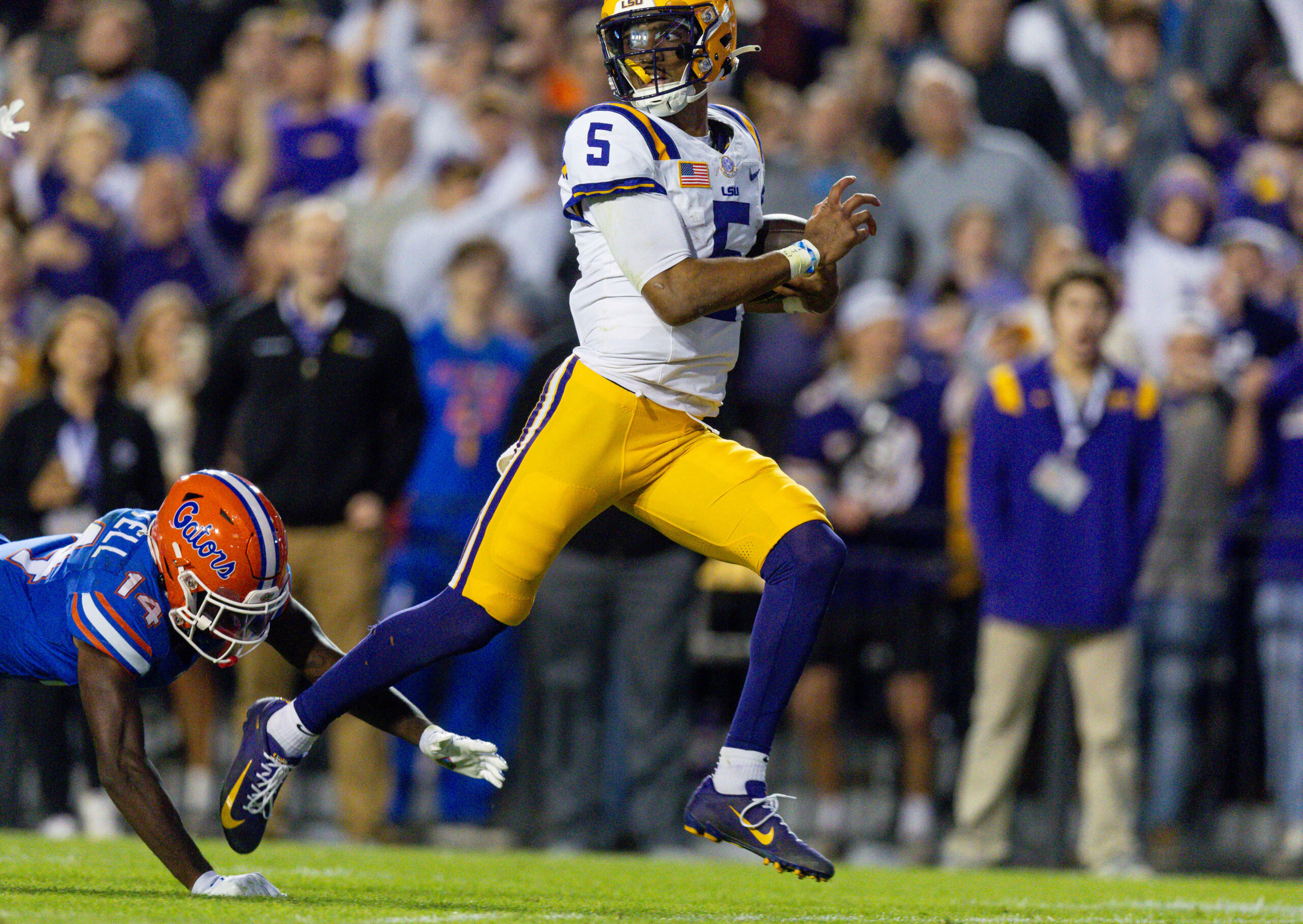 former LSU quarterback Jayden Daniels, Jayden Daniels, quarterback, LSU, Florida