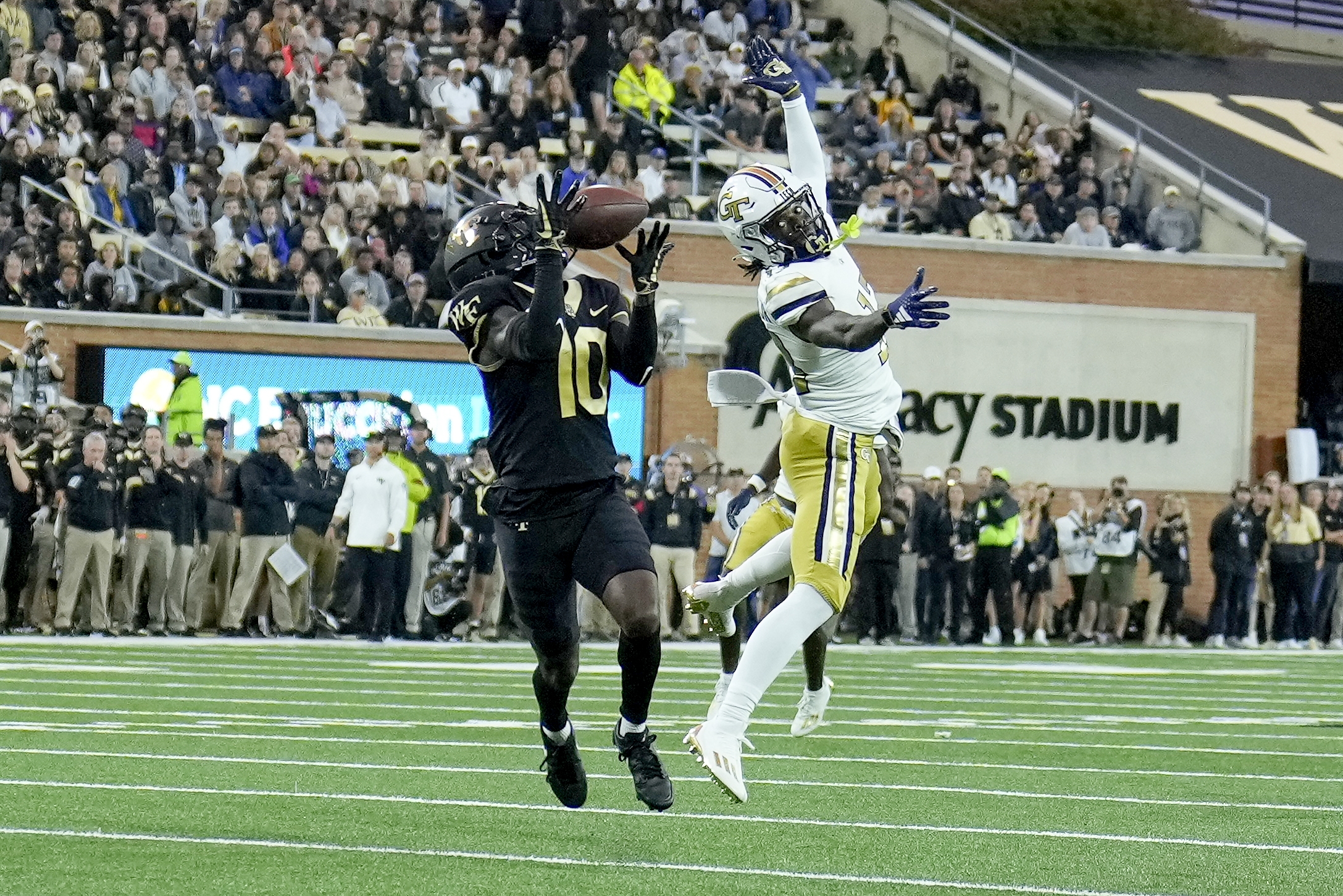 transfer cornerback, cornerback, transfer, LSU, DaShawn Jones