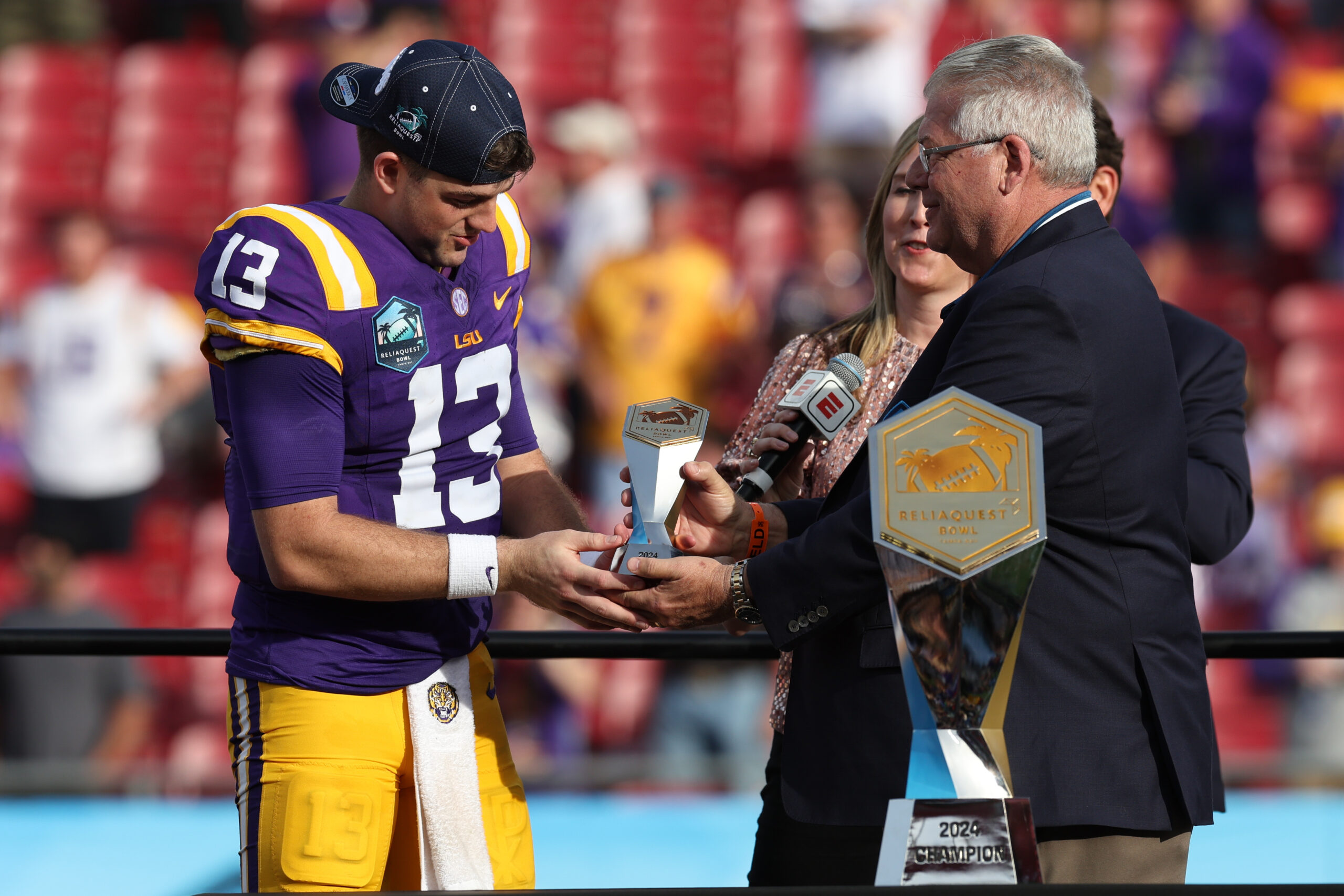 Garrett Nussmeier, LSU, quarterback, 2024, Heisman