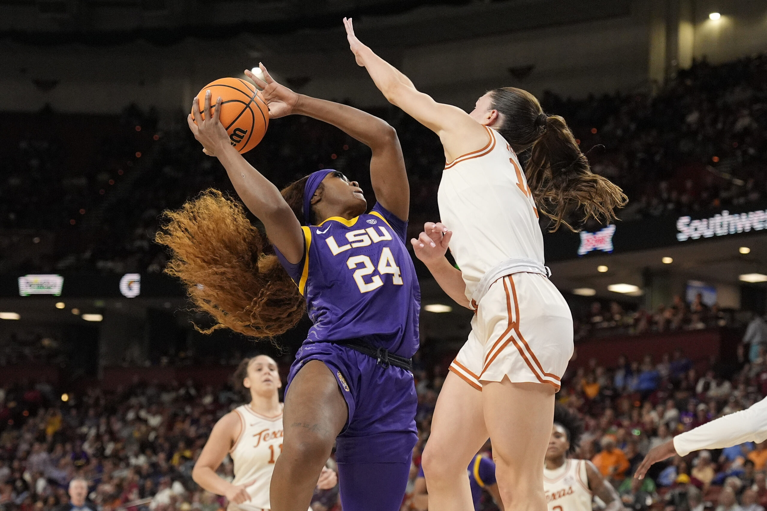 Aneesah Morrow, LSU, basketball, forward, Kim Mulkey